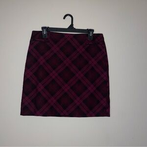 White House Black Market Burgundy And Black Plaid Zip 8 Mini Skirt Grunge Preppy